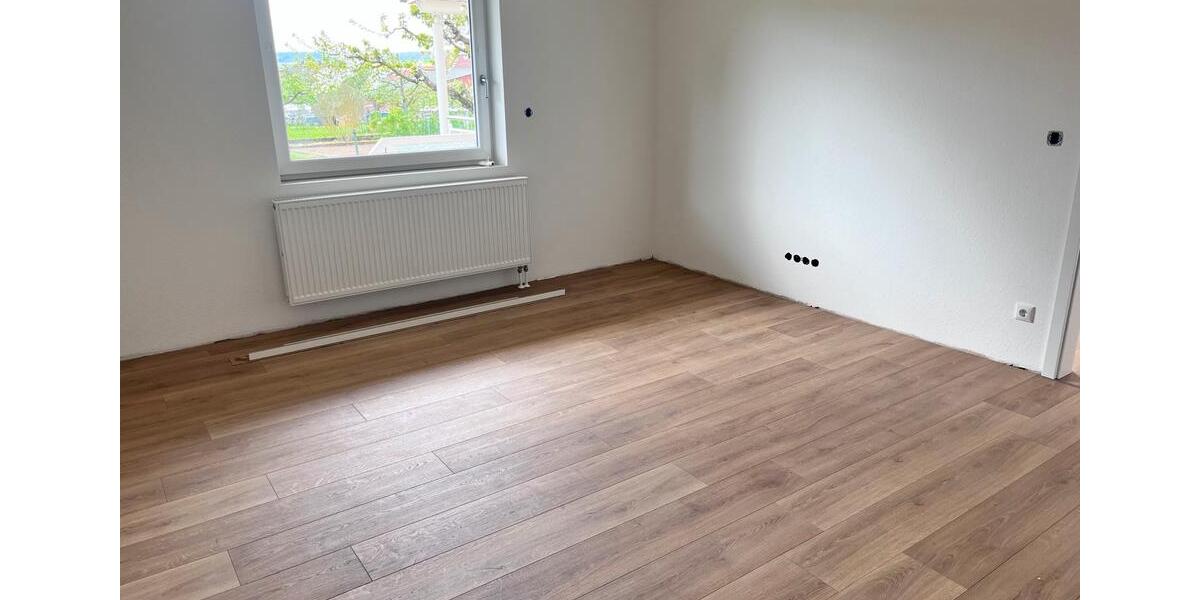 Erdgeschoßwohnung Röllbach - 5 Zimmer, 118 m&sup2;, 1.150&euro; | Angebot:26300377