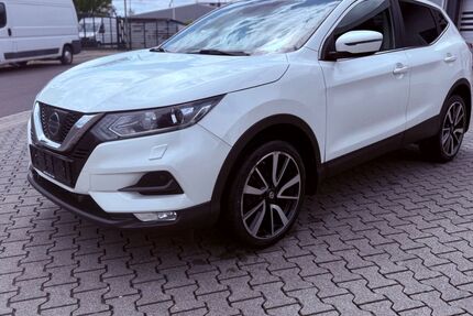 Nissan Qashqai 214.980 km 10.199 &euro; Hanau 63452