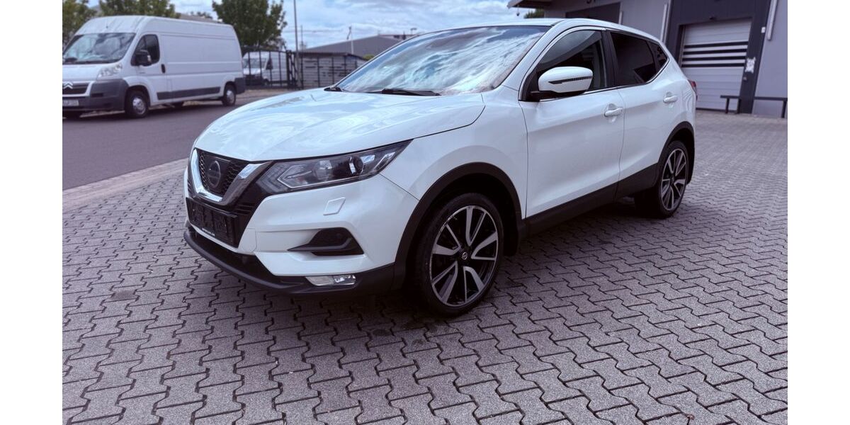 Nissan Qashqai 214.980 km 10.199 &euro; Hanau 63452
