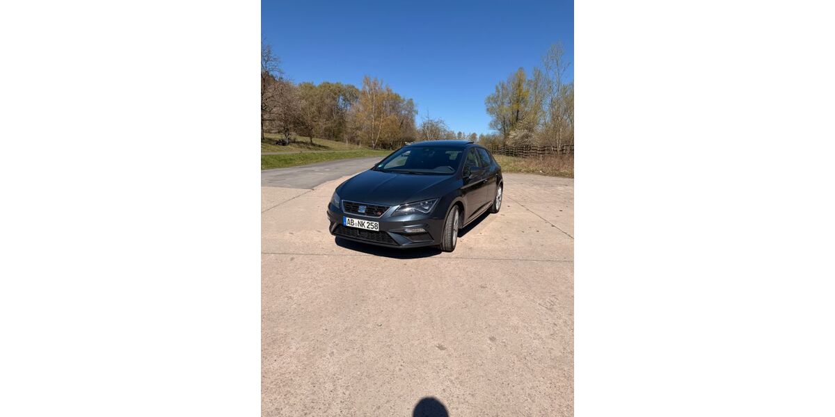 Seat Leon 62.474 km 18.790 &euro; Aschaffenburg 63743