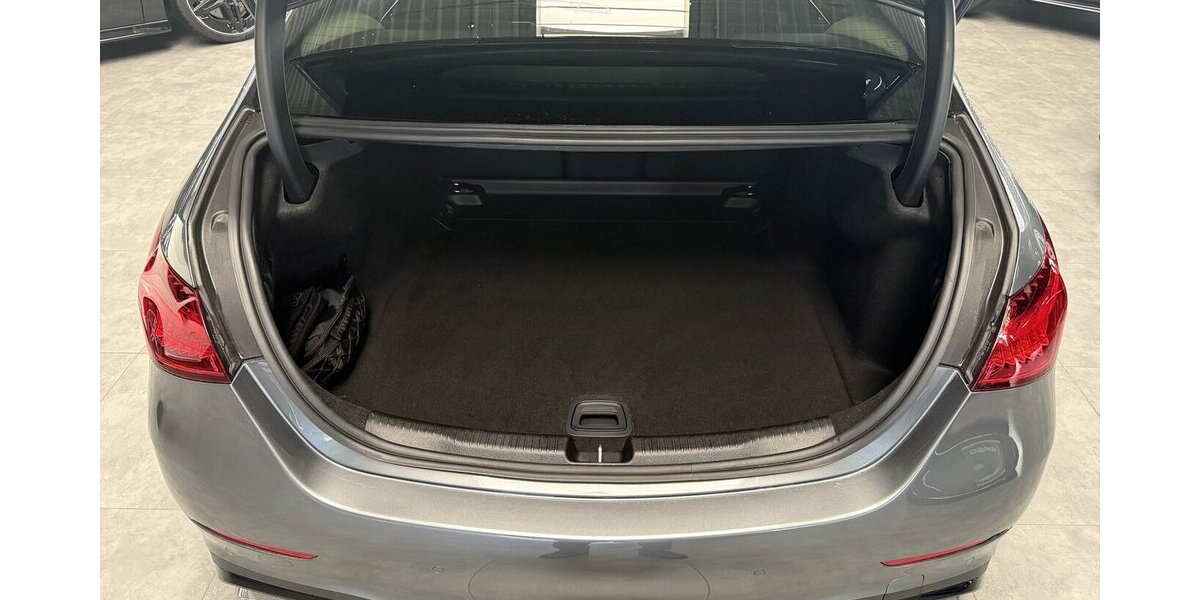 Mercedes-Benz C 300 d EDITION AMG DISTRONIC-PANO-BURMESTER-360 27.207 km 49.898 &euro; Groß-Umstadt 64823