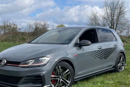 VW Golf 122.500 km 24.100 &euro; Rodgau 63110