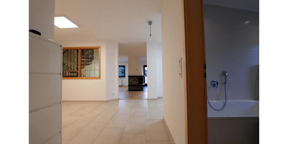 Maisonettenwohnung Dietzenbach - 4 Zimmer, 110 m&sup2;, 1.300&euro; | Angebot:26272086