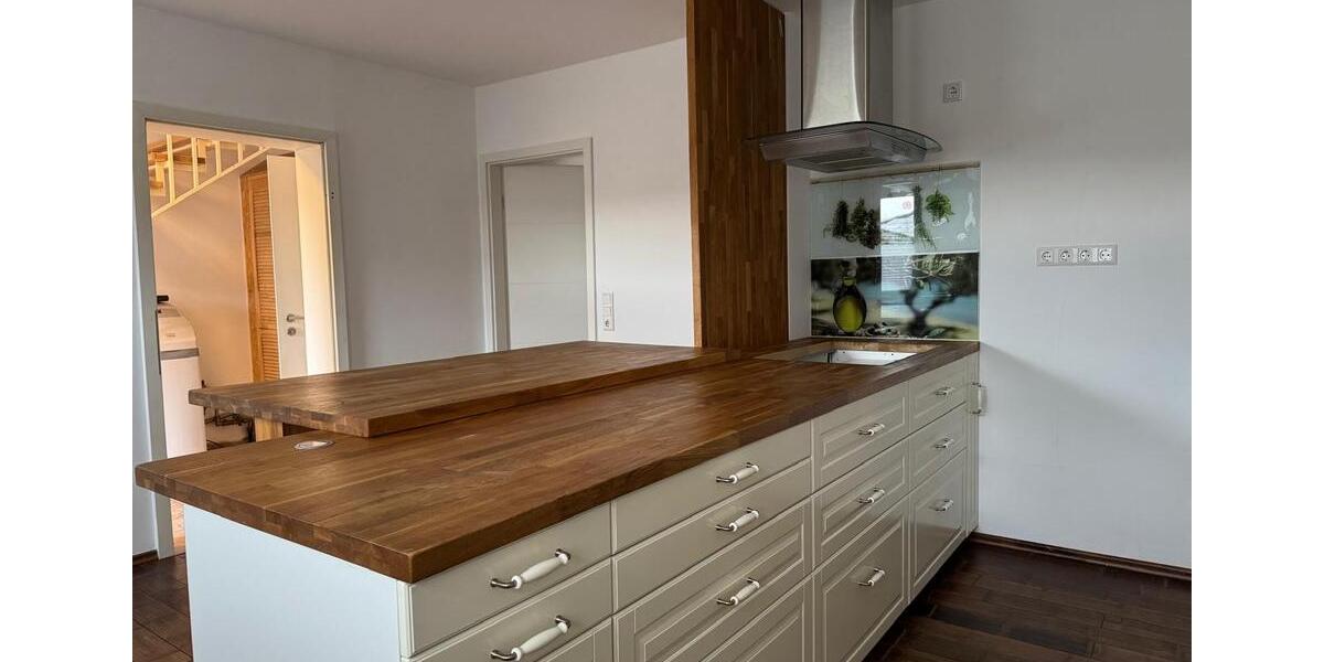 Reihenhaus Langenselbold - 6 Zimmer, 195 m&sup2;, 649.999&euro; | Angebot:24344523