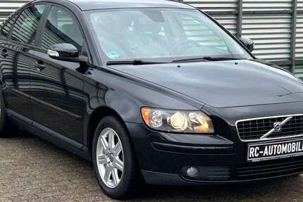 Volvo S40 72.000 km 7.990 &euro; Hanau 63452
