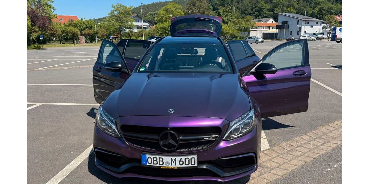 Mercedes-Benz C 63 AMG 84.500 km 54.499 &euro; Mömlingen 63853