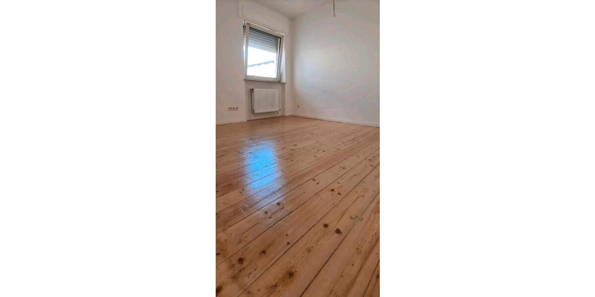 Etagenwohnung Aschaffenburg Damm - 3 Zimmer, 70 m&sup2;, 790&euro; | Angebot:25873693