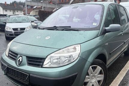 Renault Scenic 141.002 km 799 &euro; Freudenberg 97896