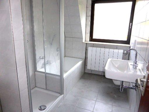 Dachgeschoßwohnung Frammersbach - 2.5 Zimmer, 80 m&sup2;, 590&euro; | Angebot:26002738