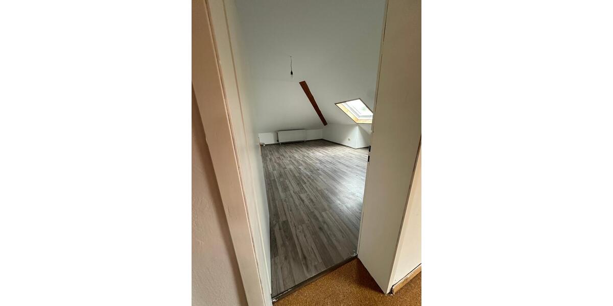 Einfamilienhaus Freigericht - 9 Zimmer, 268 m&sup2;, 585.000&euro; | Angebot:25299987