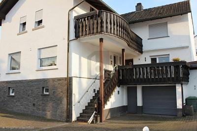RAUMWUNDER MIT POTENTIAL - Zweifamilienhaus Haibach | Angebot:26029825