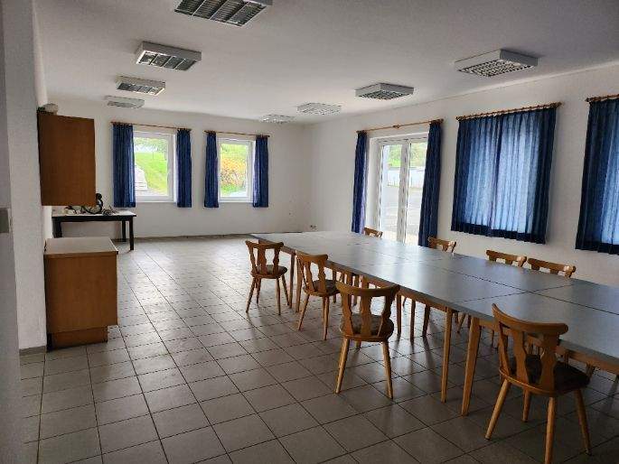 Gewerbeobjekt Kleinkahl Edelbach - 1.900&euro; | Angebot:25882052