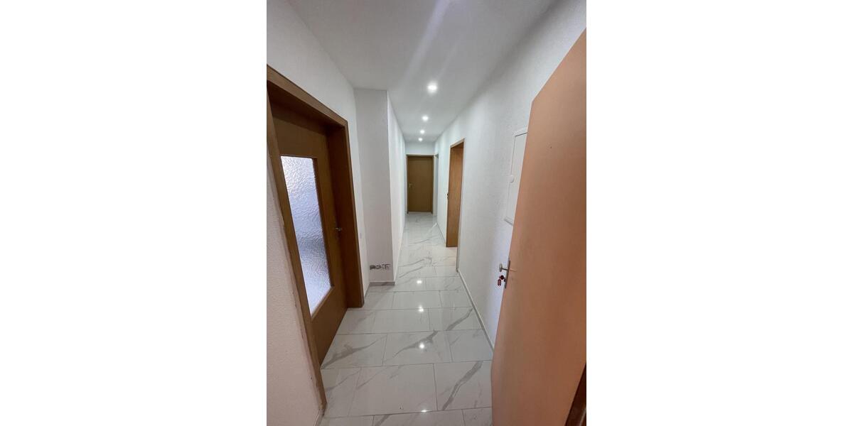 Etagenwohnung Erlenbach am Main - 1 Zimmer, 88 m&sup2;, 900&euro; | Angebot:24626441