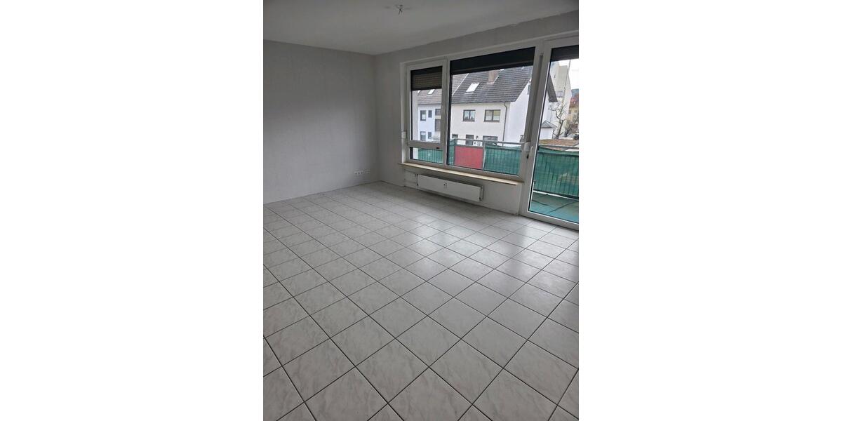 Etagenwohnung Aschaffenburg Damm - 4 Zimmer, 101 m&sup2;, 335.000&euro; | Angebot:26327225