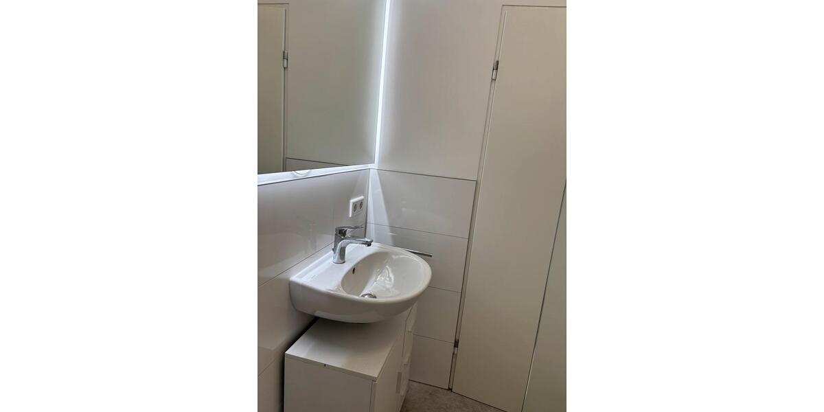 Etagenwohnung Maintal - 3 Zimmer, 65 m&sup2;, 1.100&euro; | Angebot:25999895