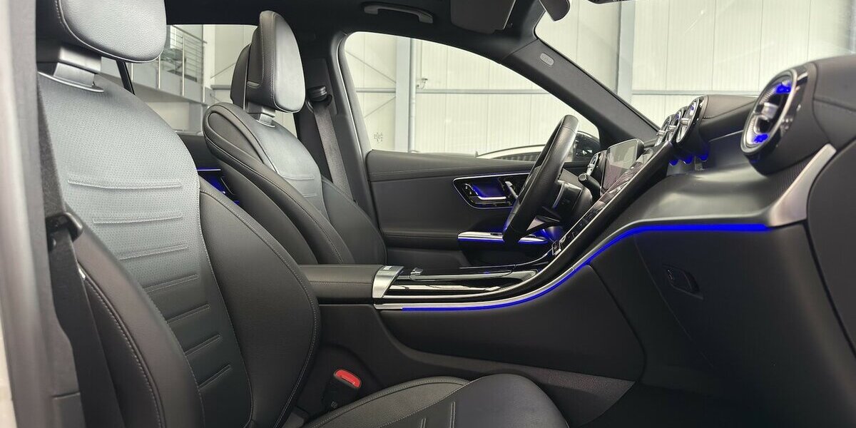 Mercedes-Benz GLC 200 4M AMG PREMIUM+ DISTR-AHK-HINTERACHSLENK 25.339 km 52.949 &euro; Groß-Umstadt 64823