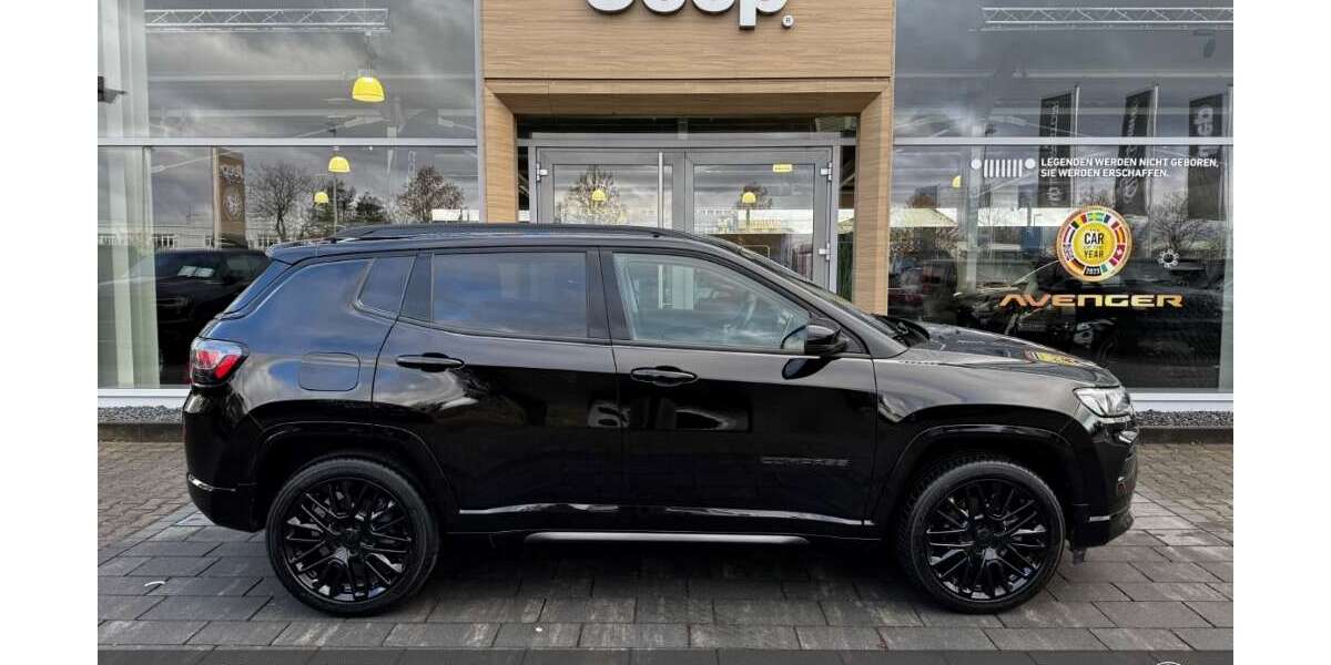 Jeep Compass 11.617 km 26.490 &euro; Aschaffenburg 63741