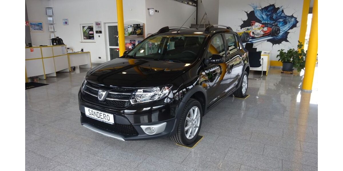 Dacia Sandero 90.000 km 8.900 &euro; Groß-Bieberau 64401