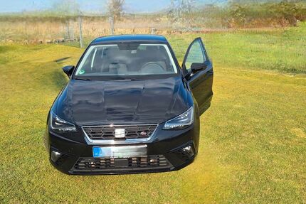 Seat Ibiza 83.000 km 13.500 &euro; Seligenstadt 63500