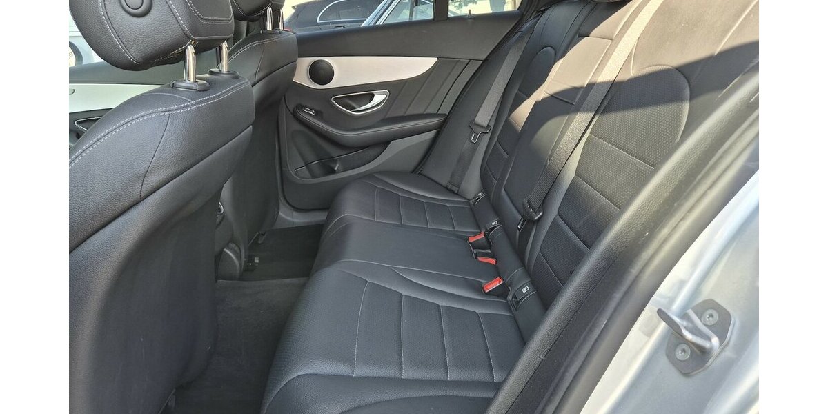 Mercedes-Benz C 200 T AMG Line Rückfahrkamera, AHK, Navigation, 83.637 km 23.890 &euro; Rodgau 63110