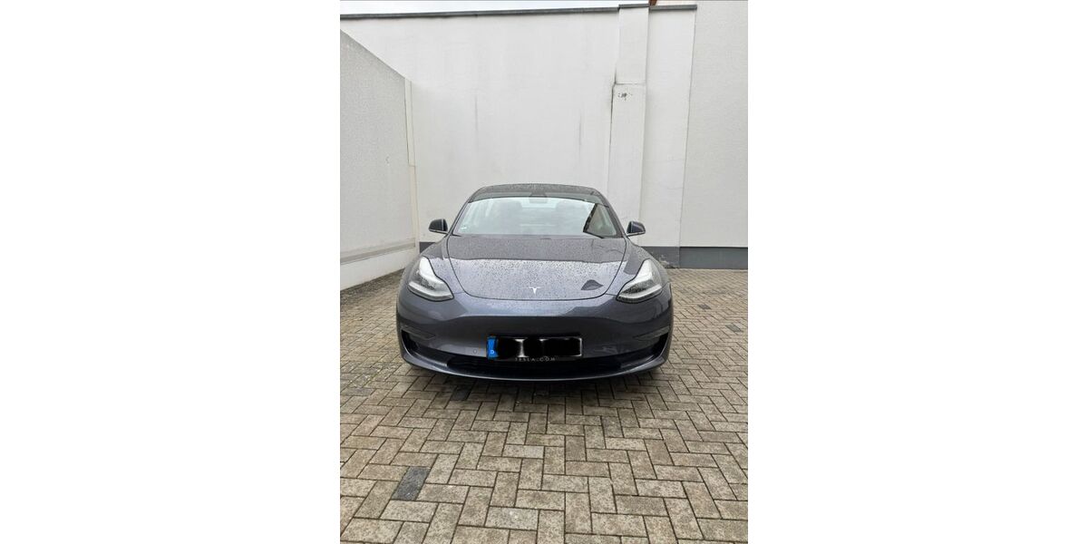 Tesla Model 3 156.000 km 20.890 &euro; Seligenstadt 63500