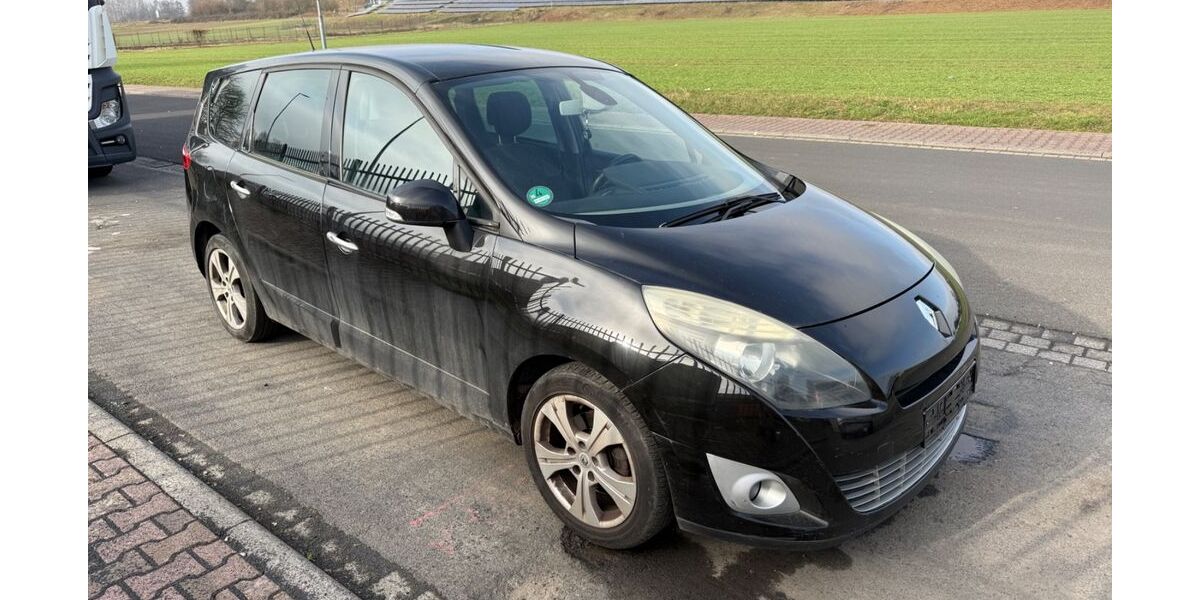 Renault Scenic 229.567 km 2.990 &euro; Hanau 63452