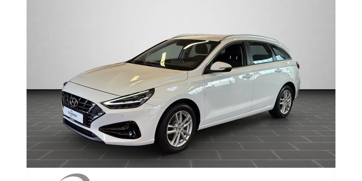 Hyundai i30 77.723 km 16.930 &euro; Aschaffenburg 63741