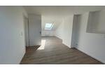 Dachgeschoßwohnung Goldbach - 4.5 Zimmer, 126 m&sup2;, 1.500&euro; | Angebot:26648221