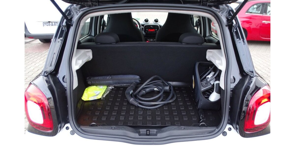 Smart ForFour electric drive EQ Klima, Tempomat, Sitzhei 80.600 km 6.890 &euro; Rodgau 63110