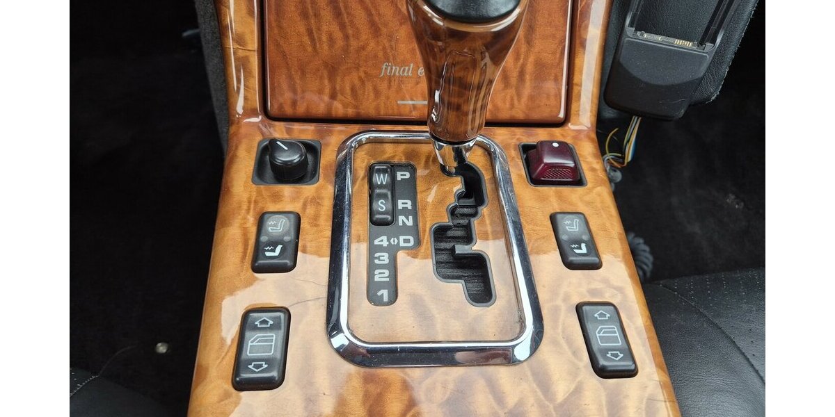 Mercedes-Benz SL 320 Final Edition aus 1.ter. Hand 202.000 km 25.890 &euro; Rodgau 63110