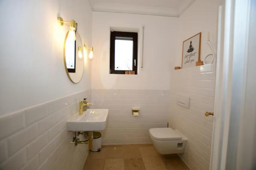 Einfamilienhaus Brensbach - 3 Zimmer, 210 m&sup2;, 1.800&euro; | Angebot:25581573