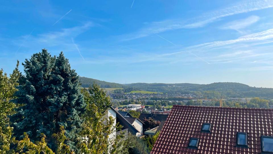 Dachgeschoßwohnung Goldbach - 4.5 Zimmer, 126 m&sup2;, 1.500&euro; | Angebot:26648221