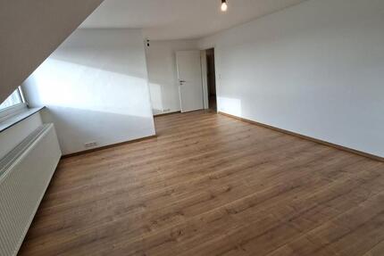 Wohnung Hanau Groß-Steinheim - 4 Zimmer, 113 m&sup2;, 950&euro; | Angebot:26213449