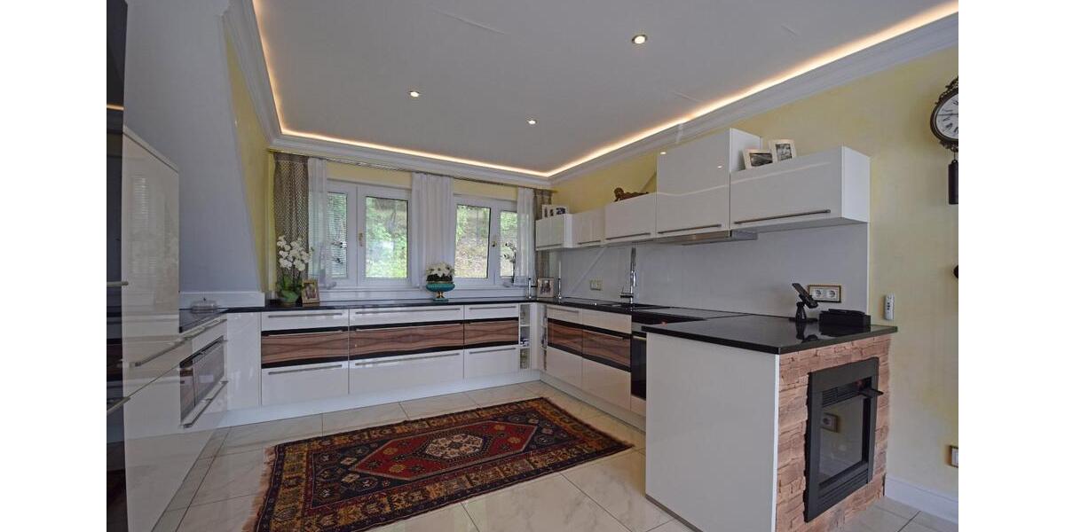 Etagenwohnung Freudenberg - 3 Zimmer, 83 m&sup2;, 289.000&euro; | Angebot:23392212