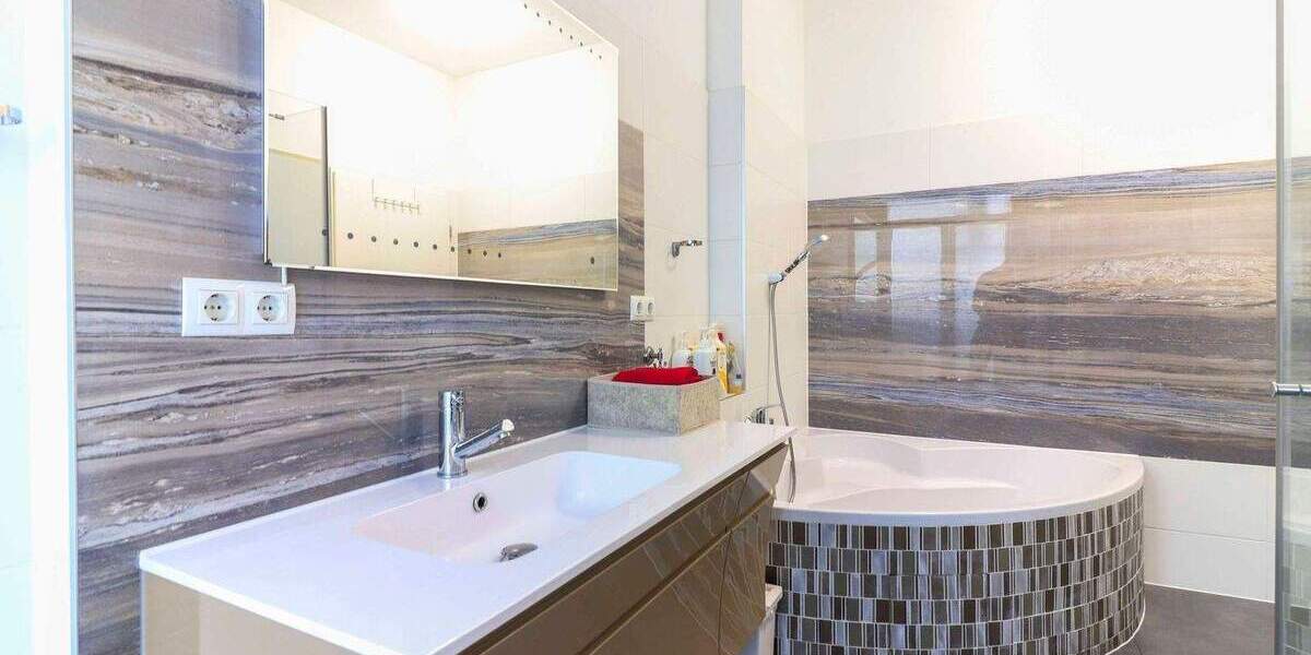 Mehrfamilienhaus, Wohnhaus Aschaffenburg Innenstadt - 7 Zimmer, 495.000&euro; | Angebot:25850368