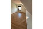 Dachgeschoßwohnung Aschaffenburg Damm - 3 Zimmer, 80 m&sup2;, 700&euro; | Angebot:26610680