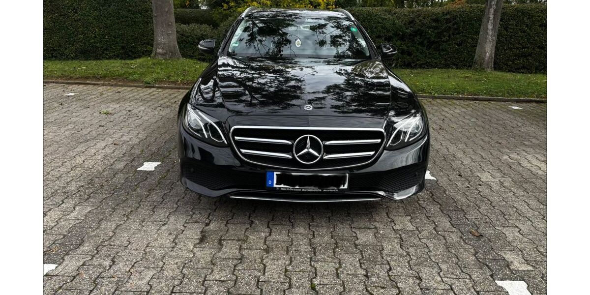 Mercedes-Benz E 200 112.000 km 22.700 &euro; Reinheim 64354