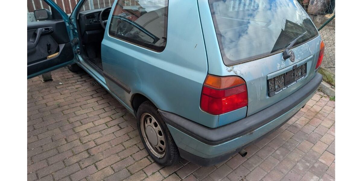 VW Golf 102.846 km 1.000 &euro; Obertshausen 63179