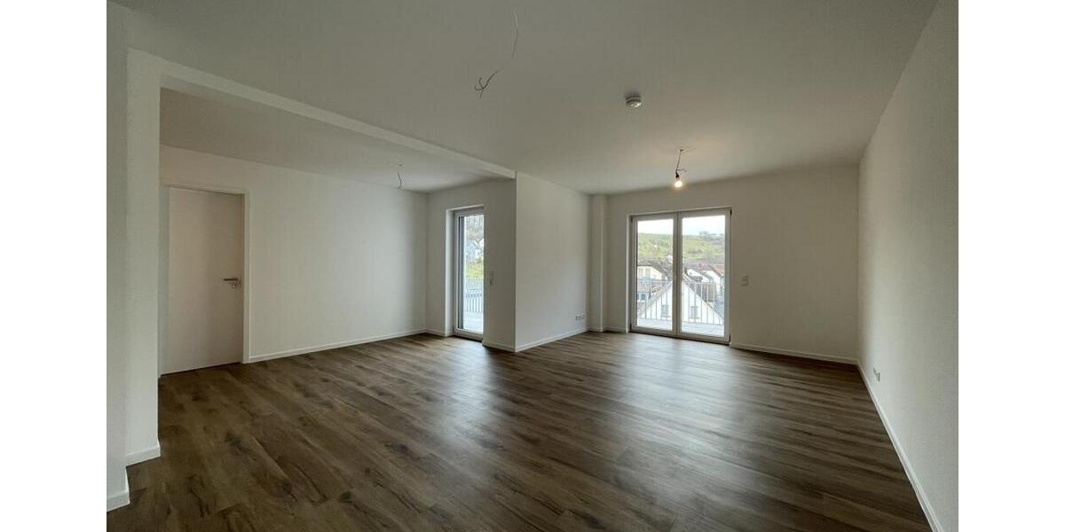 Etagenwohnung Leidersbach - 2 Zimmer, 78 m&sup2;, 950&euro; | Angebot:25327077