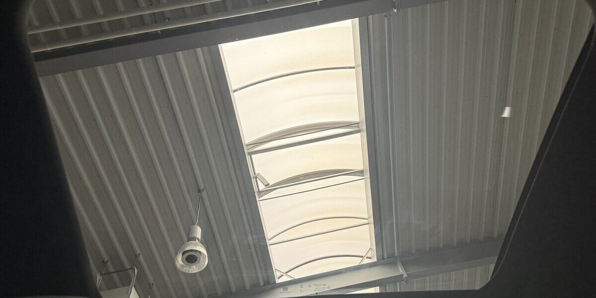 Mercedes-Benz A 250 4M Limousine AMG DISTRON.-AHK-PANO-KEYLESS 9.745 km 38.499 &euro; Groß-Umstadt 64823