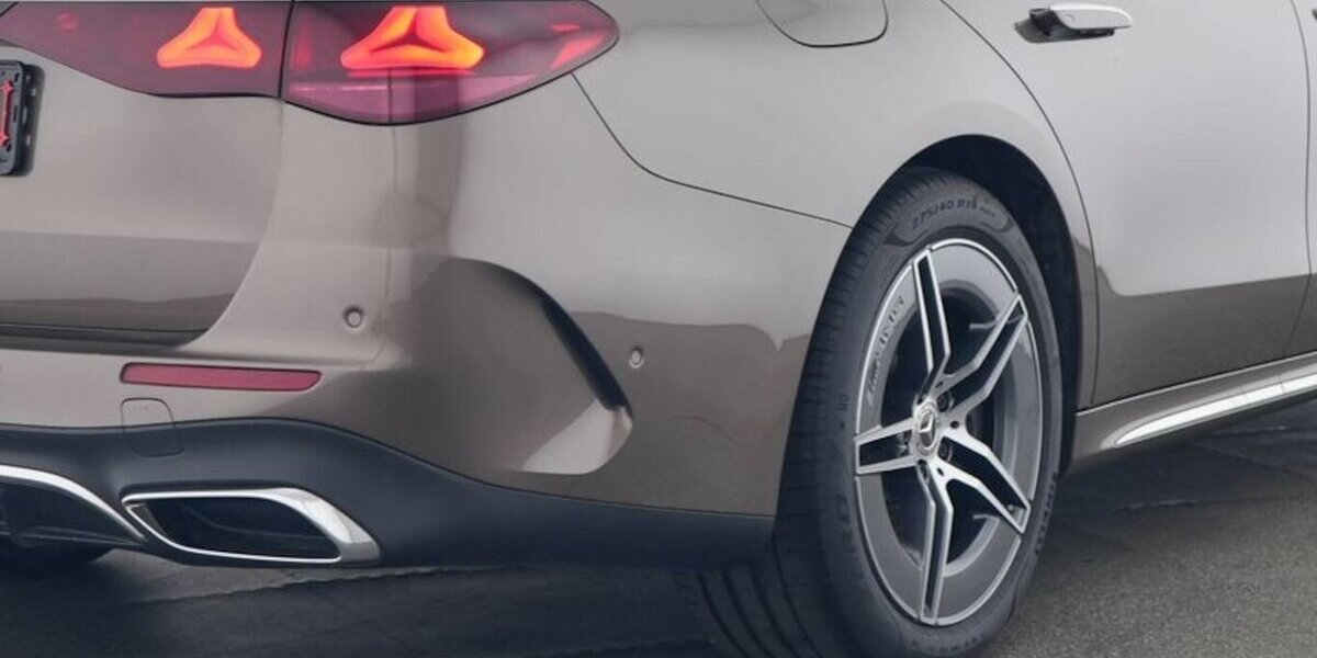 Mercedes-Benz E 300 T e AMG PREMIUM+ AIRMATIC-SUPERSCREEN-4D! 4.940 km 58.789 &euro; Groß-Umstadt 64823