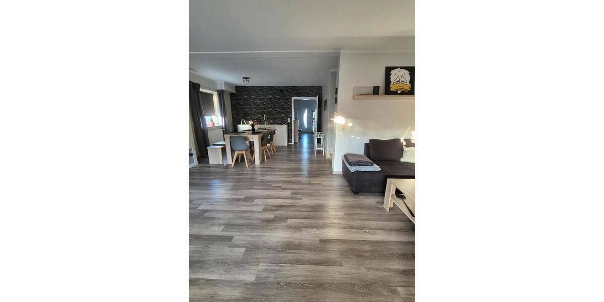 Doppelhaushälfte Hasselroth - 4 Zimmer, 122 m&sup2;, 490.000&euro; | Angebot:23065621