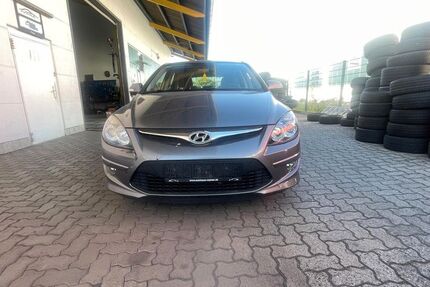 Hyundai i30 197.750 km 2.500 &euro; Hanau 63450