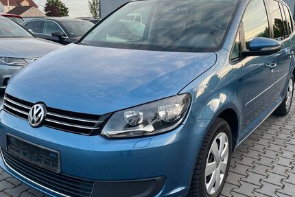 VW Touran 212.000 km 5.999 &euro; Stockstadt a.M. 63811