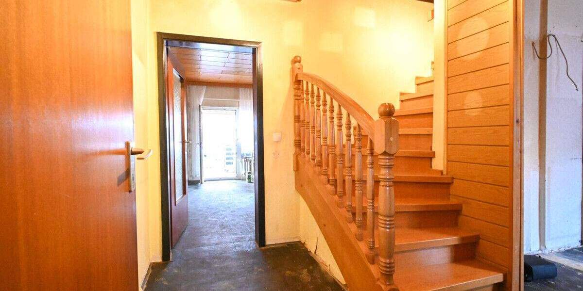 Einfamilienhaus Dieburg - 7 Zimmer, 105 m&sup2;, 339.000&euro; | Angebot:25693347