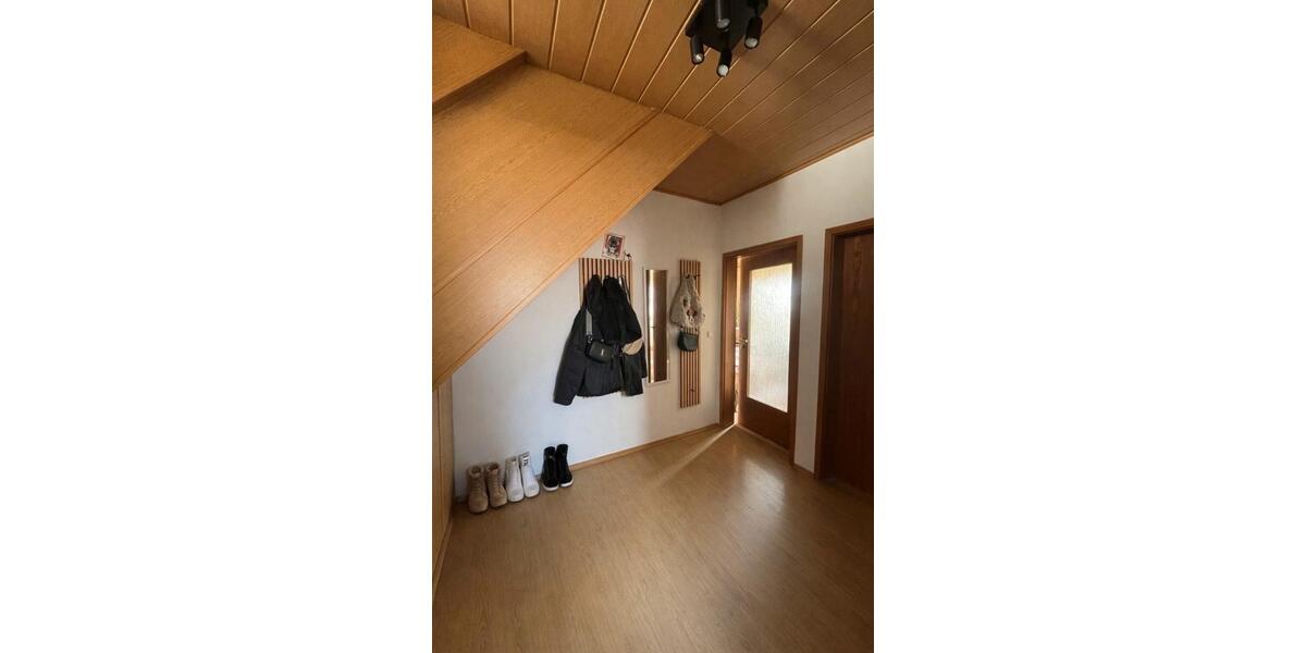 Mehrfamilienhaus, Wohnhaus Geiselbach - 7 Zimmer, 156 m&sup2;, 349.000&euro; | Angebot:26904062