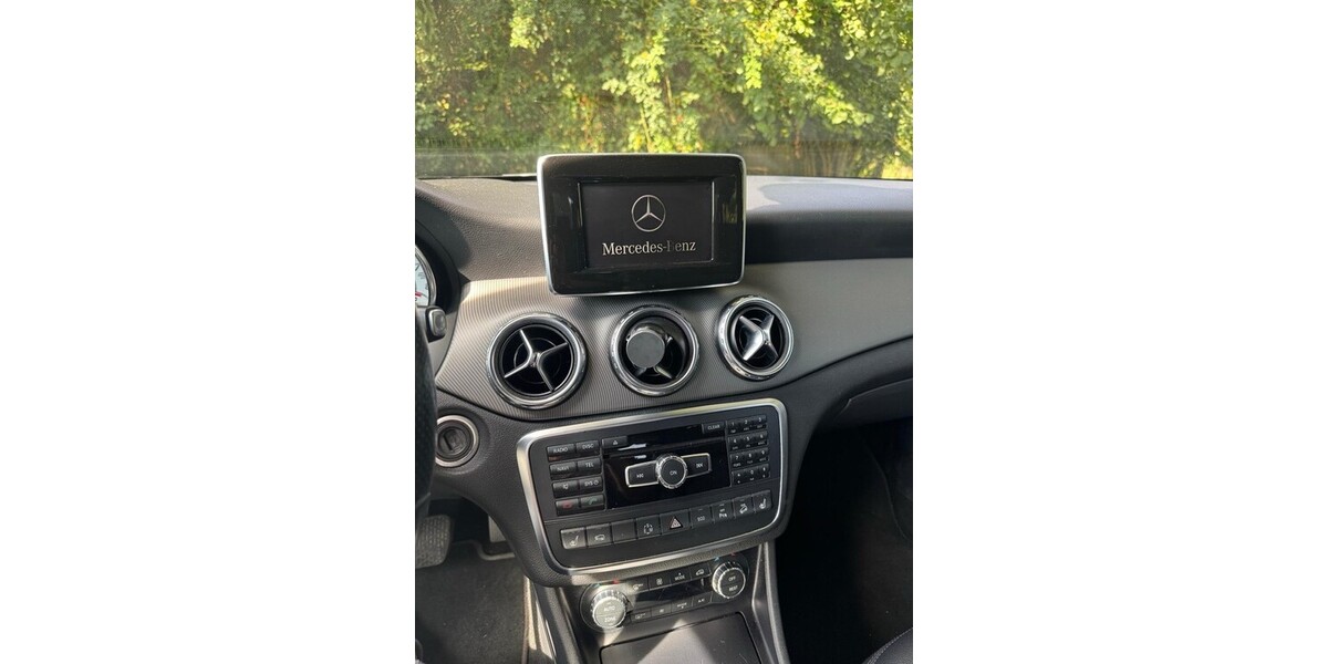 Mercedes-Benz GLA-Klasse 196.000 km 16.500 &euro; Hasselroth 63594