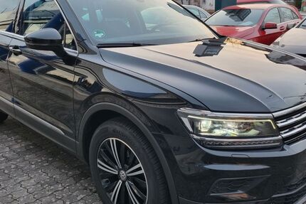 VW Tiguan 115.000 km 17.700 &euro; Mühlheim am Main 63165