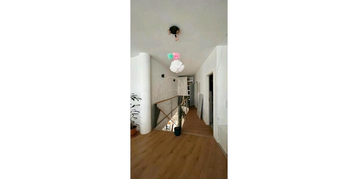 Erdgeschoßwohnung Collenberg - 8 Zimmer, 17 m&sup2;, 650&euro; | Angebot:25951788