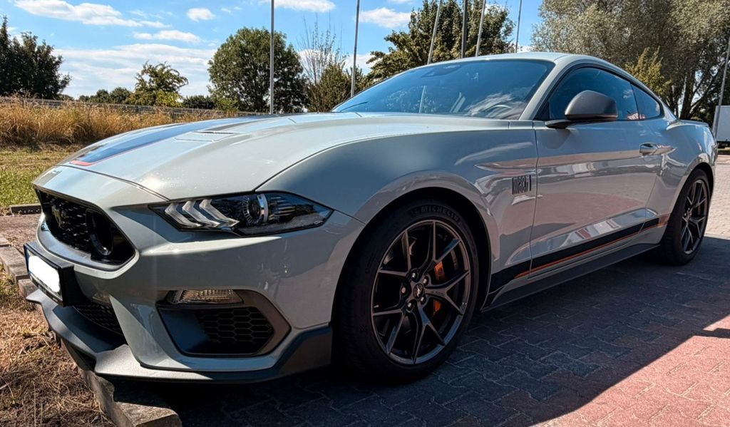 Ford Mustang 27.500 km 49.450 &euro; Mühlheim am Main 63165